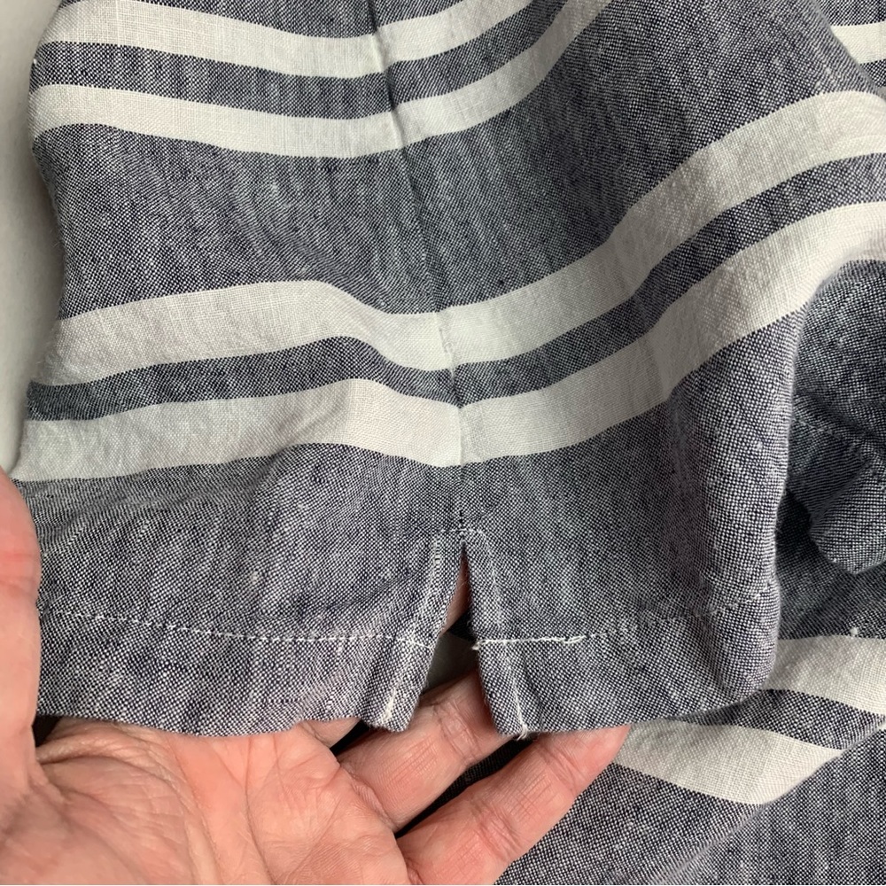 Boden Gray and White Striped Tunic - Picture 4 of 11